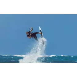 Planche de surfkite Duotone FISH SLS 2022 en promo