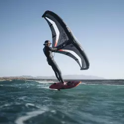 F-ONE STRIKE V5 2025