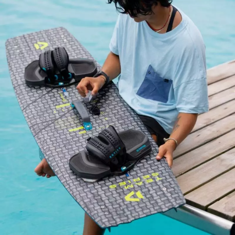 DUOTONE ENTITY ERGO 2025