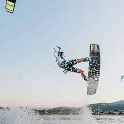 XENON INFRA 2026 – planche twintip