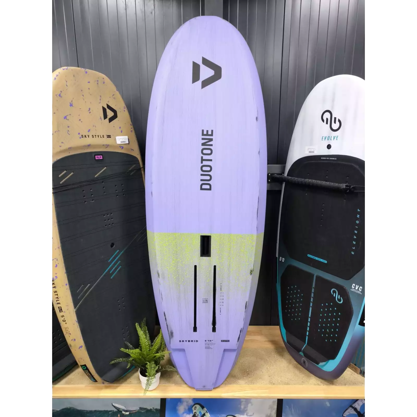 DUOTONE SKYBRID 2025 - planche de wingfoil