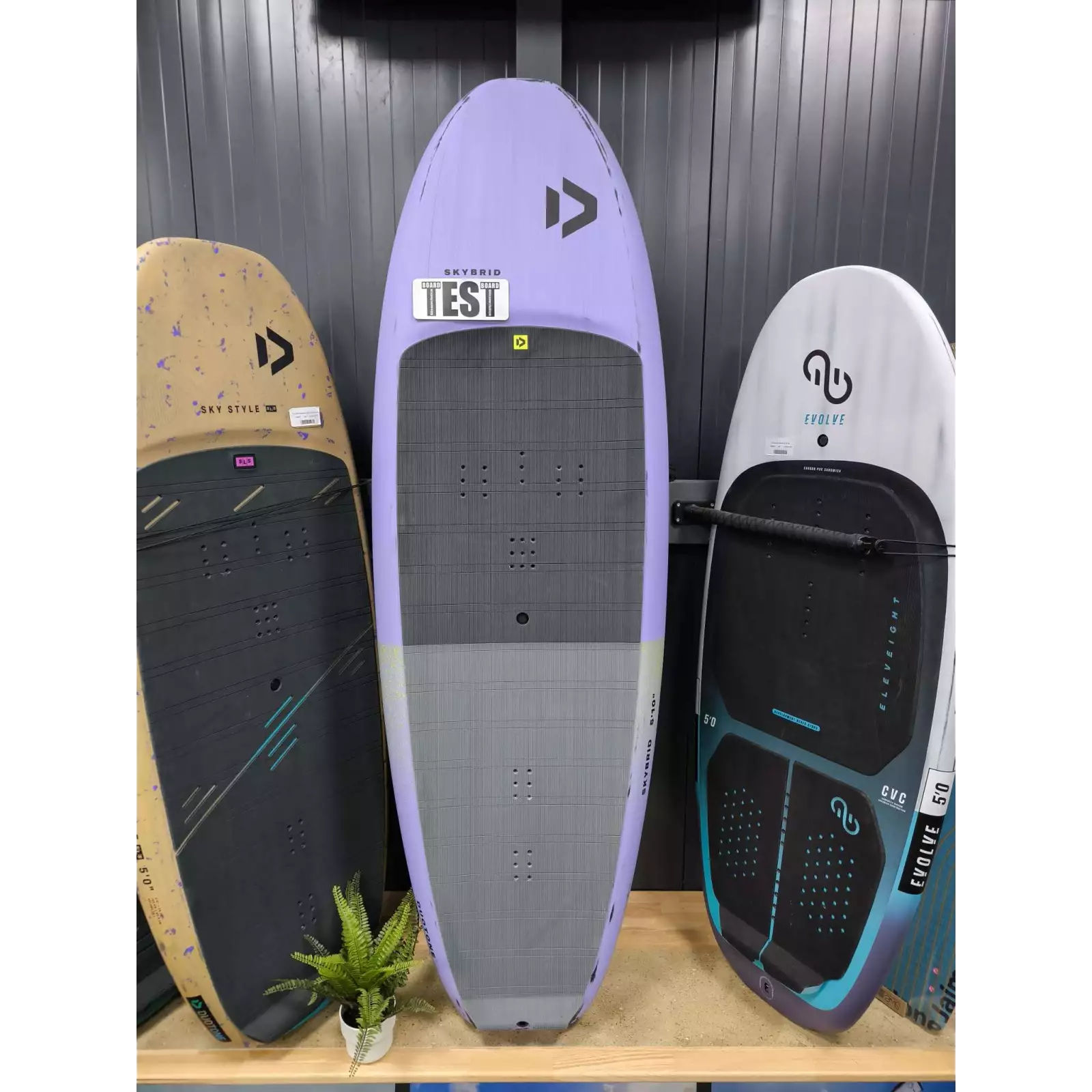 DUOTONE SKYBRID 2025 - planche de wingfoil